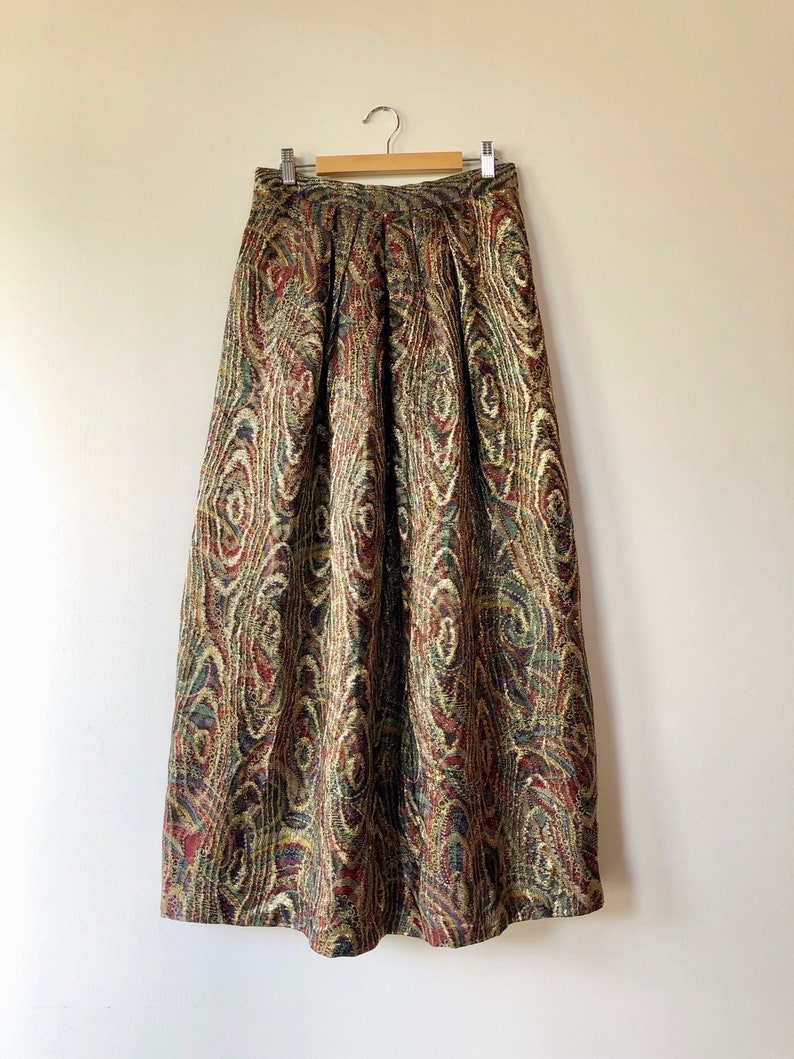 Women/'s 80\u2019s Caroline Charles London Designer vintage maxi Skirt Gold Colorful Paisley Metallic Party Skirt 29 Waist Neiman Marcus