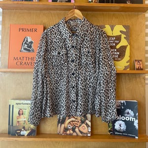 Vintage CHICO’S sheer leopard print long sleeve blouse button down size 2
