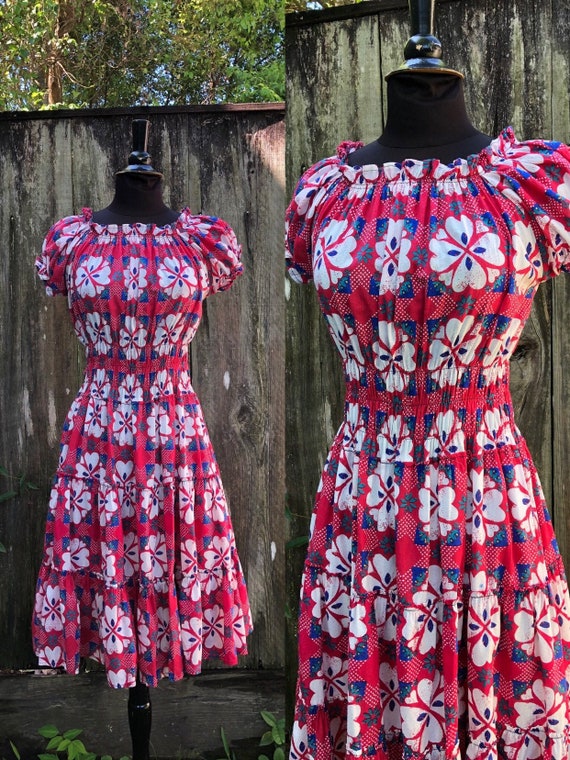 Women's 1960's Floral Print Fiesta Dress Fit and F