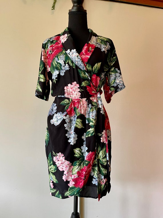 Vintage 90’s Carol Anderson wrap dress dark flora… - image 4