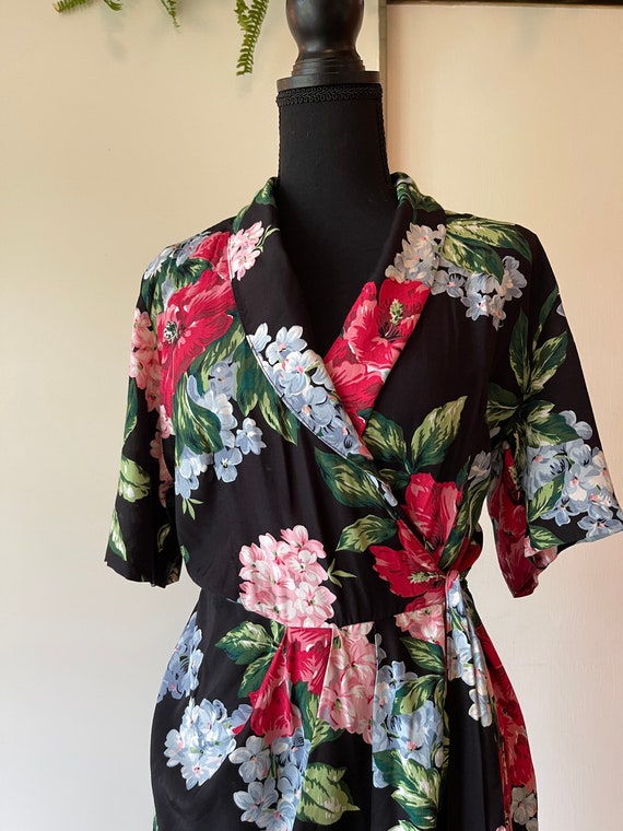 Vintage 90’s Carol Anderson wrap dress dark flora… - image 9