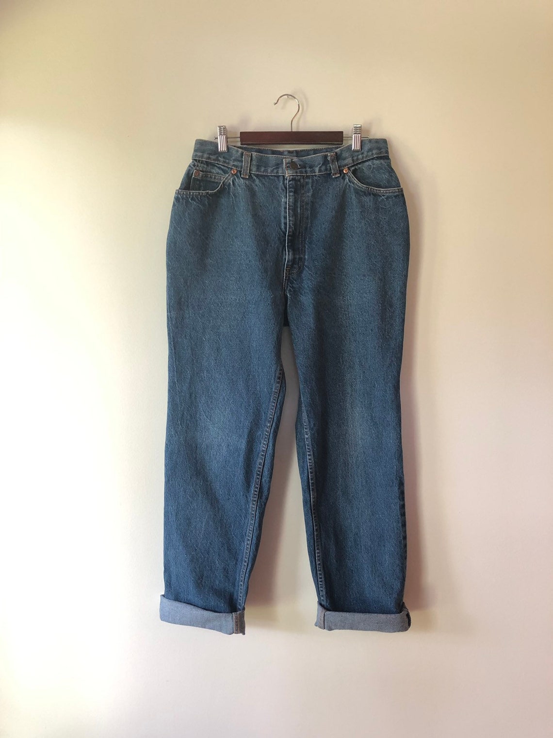 White tab levi Clearance