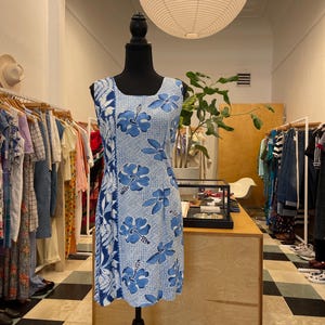 Mini world dresses hot sale