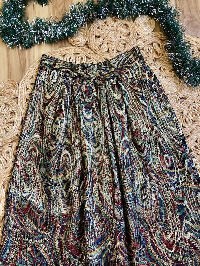 Women/'s 80\u2019s Caroline Charles London Designer vintage maxi Skirt Gold Colorful Paisley Metallic Party Skirt 29 Waist Neiman Marcus