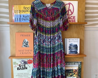 Vestido de estar por casa vintage Saybury II, vestido muumuu colorido, talla S extragrande con bolsillos.