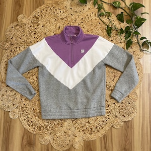 Vintage 90’s FILA Sweatshirt purple white gray size Small