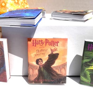 Lot de livres magiques 2 x 1 3/4" pour poupées de 18", pages blanches. Fait main aux Etats-Unis