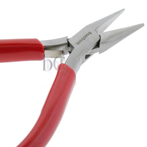 BeadSmith® PL710 Slimline Chain Nose Pliers - medium duty - with double-leaf spring - Red PVC grip handles