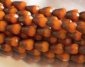 Pumpkin Orange Facetted Glass Drop beads - 18pcs Silky Pumpkin TRAVERTINE facetted Czech glass bead - 8x6mm * NEW Old Stock *