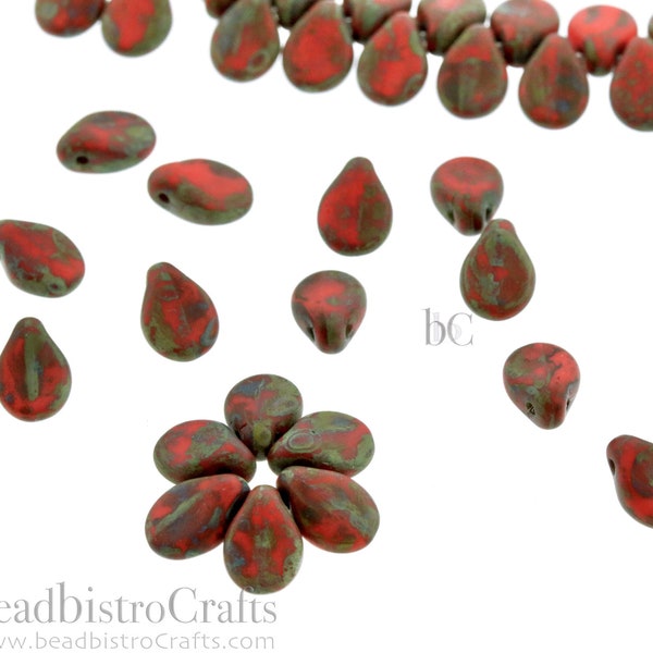 50pcs Czech Glass Pip Beads MATTE Opaque Red Coral PICASSO Petals - Drop Beads - Preciosa pip 5x7mm