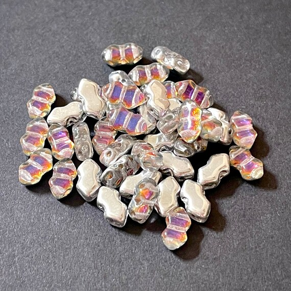 36pcs Czech SPEAR Bead * 3-hole Glass Beads - BACKLIT VAPOR