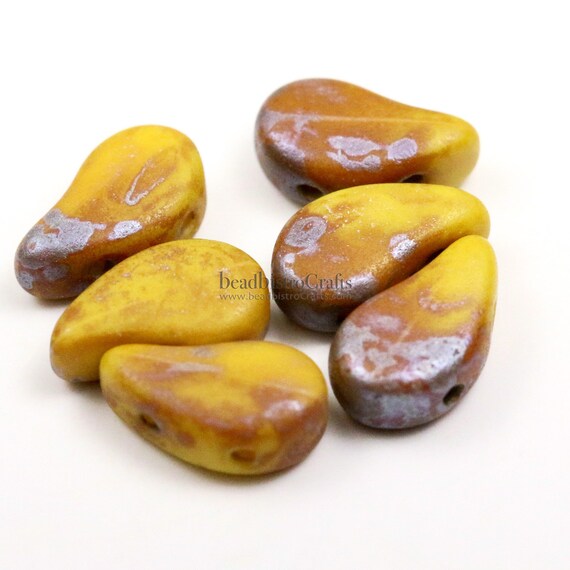 40pcs Czech PAISLEYDUO Beads - 2 Hole Beads - Lemon MATTE