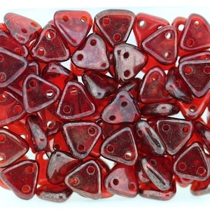 10g CzechMates 2-hole Triangle Beads - Ruby SILVERSHEEN - 6mm