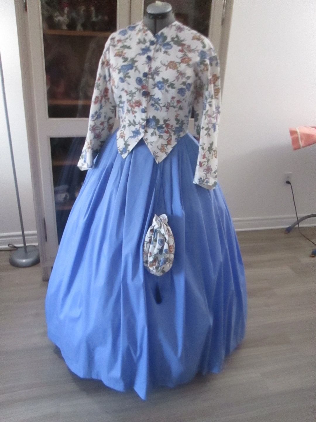 Civil War Women's Dress 18601865 Women's Fashion Size 14 b39 W31 NB