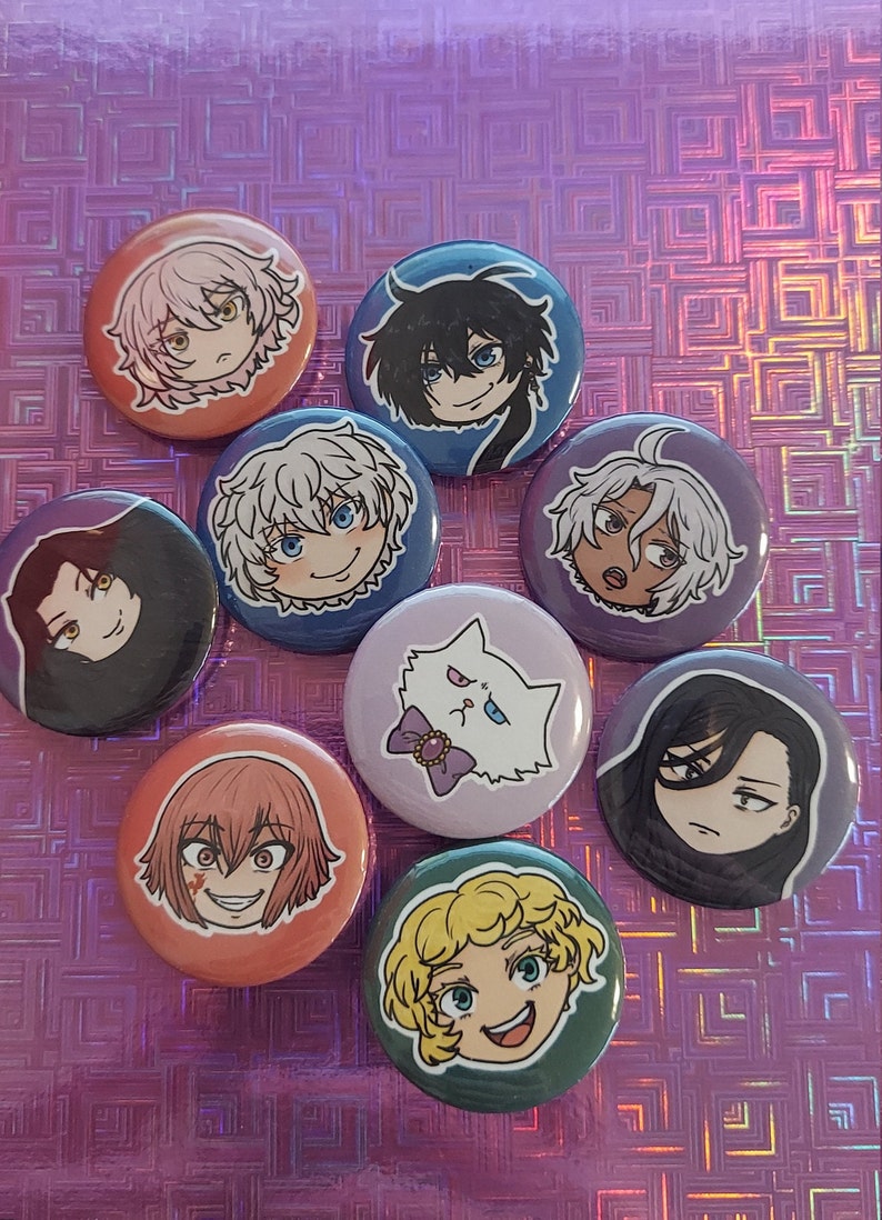 Case Study of Vanitas button set 