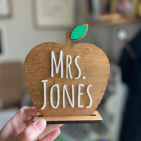 Personalized Teacher Apple Name Sign • Desktop Teacher Apple Sign • Gifts for Teachers • Teacher Desk Sign Personalized • Teacher Gift