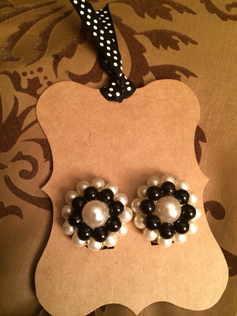 Pearl & Black Beaded and Beautiful Clip On Vintage Earrings Etsy
