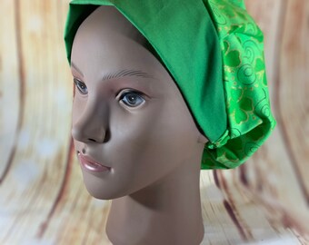 At. Patrick’s Day Green and Gold Bouffant Scrub Cap