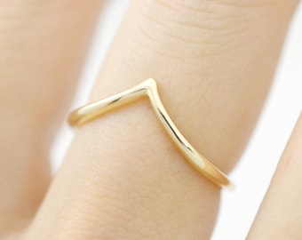 Bague chevron en or massif 14K, bague en forme de V, bague v or, bague de mariage minimale, bague en or rose 14K, bague empilable en or, bague Chevron, Minimal