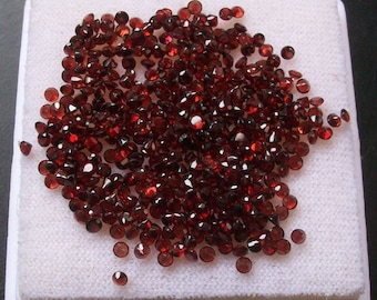 AAA Red Garnet Gemstone: 3mm Faceted Round, 10 Piece Lot