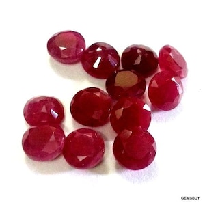 1 pieces 5mm Ruby Faceted Round Gemstone, 100% Natural Blood Red Ruby Round Faceted AAA Quality gemstone unheated or untreated..