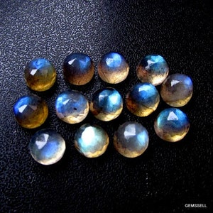 Cabochão de labradorita AAA de 8 mm: pedra preciosa micro facetada em lapidação rosa