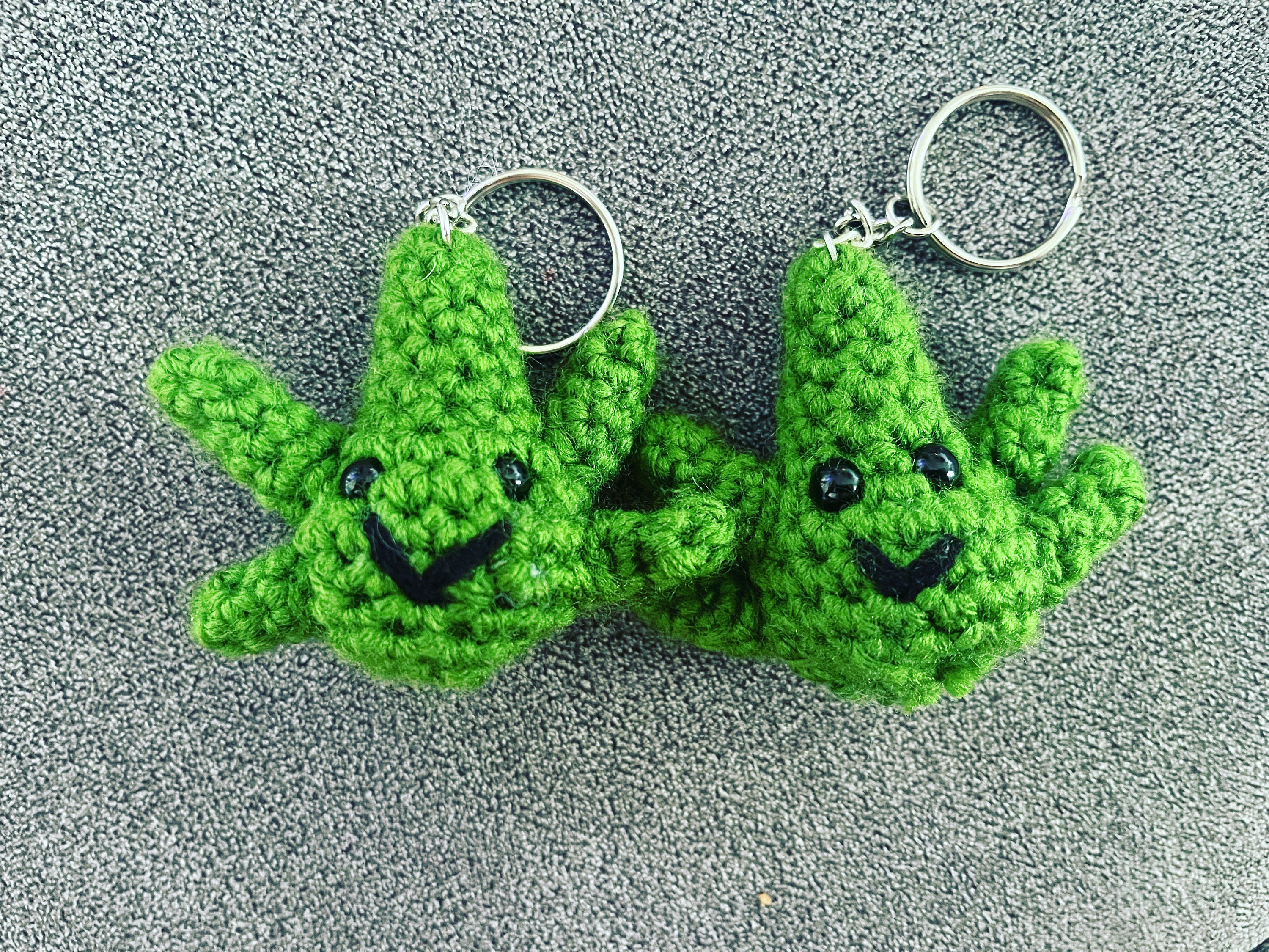 Crochet Loop Keychain – Hook and Leaf