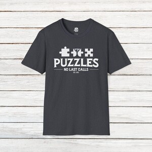 Camiseta Puzzles Bar: inspirada en Cómo conocí a vuestra madre, 100% algodón. imagen 4