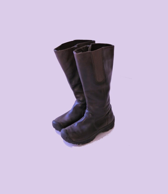 Tall Deep Brown Leather Keen Boots 38 7 