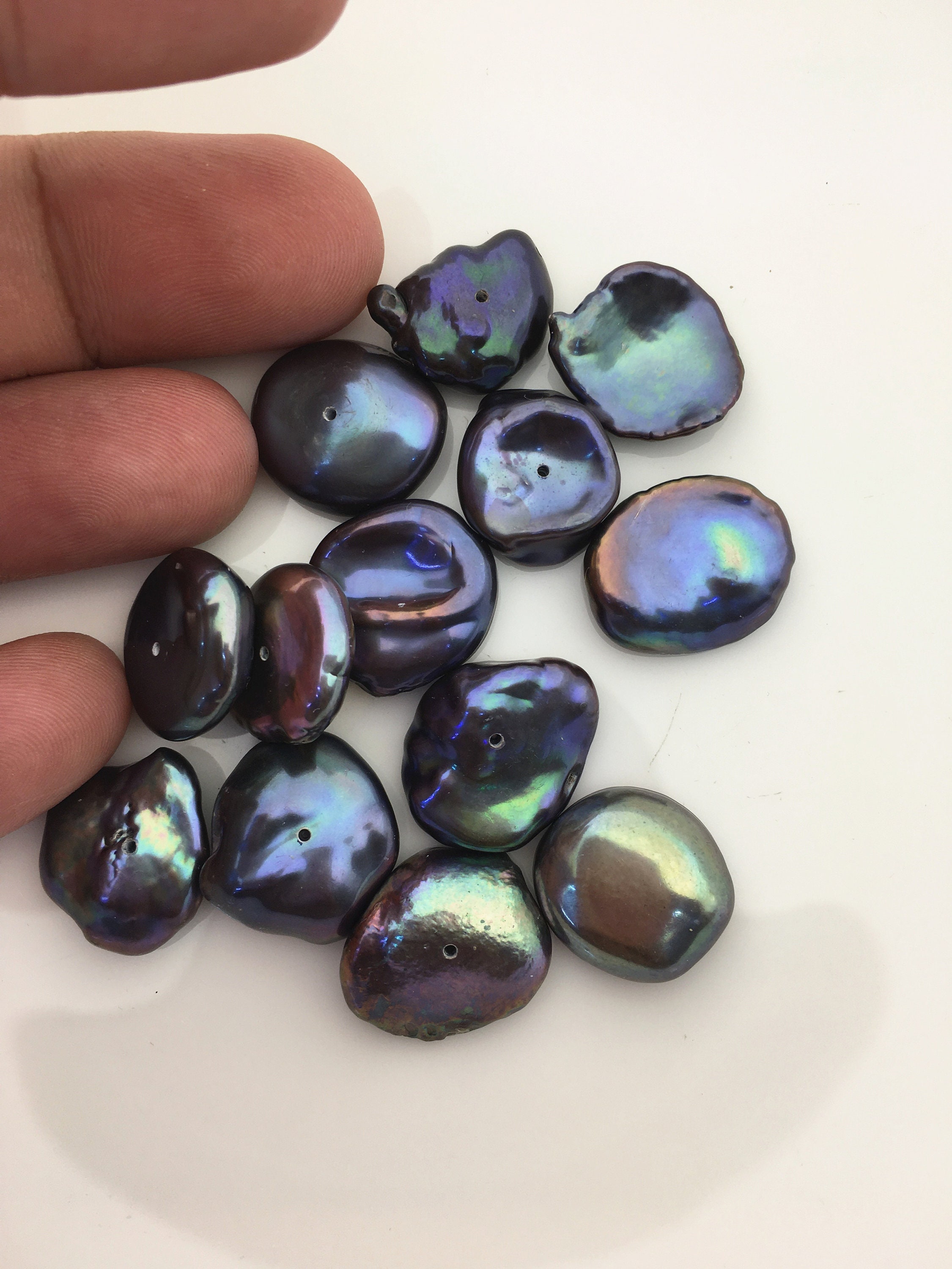 13pcs AAA 13-16mm Black Keshi Pearls,0.9mm Bottom Half Hole 13pcs AAA 13-16mm Black Keshi Pearls,0.9mm Bottom Half Hole
