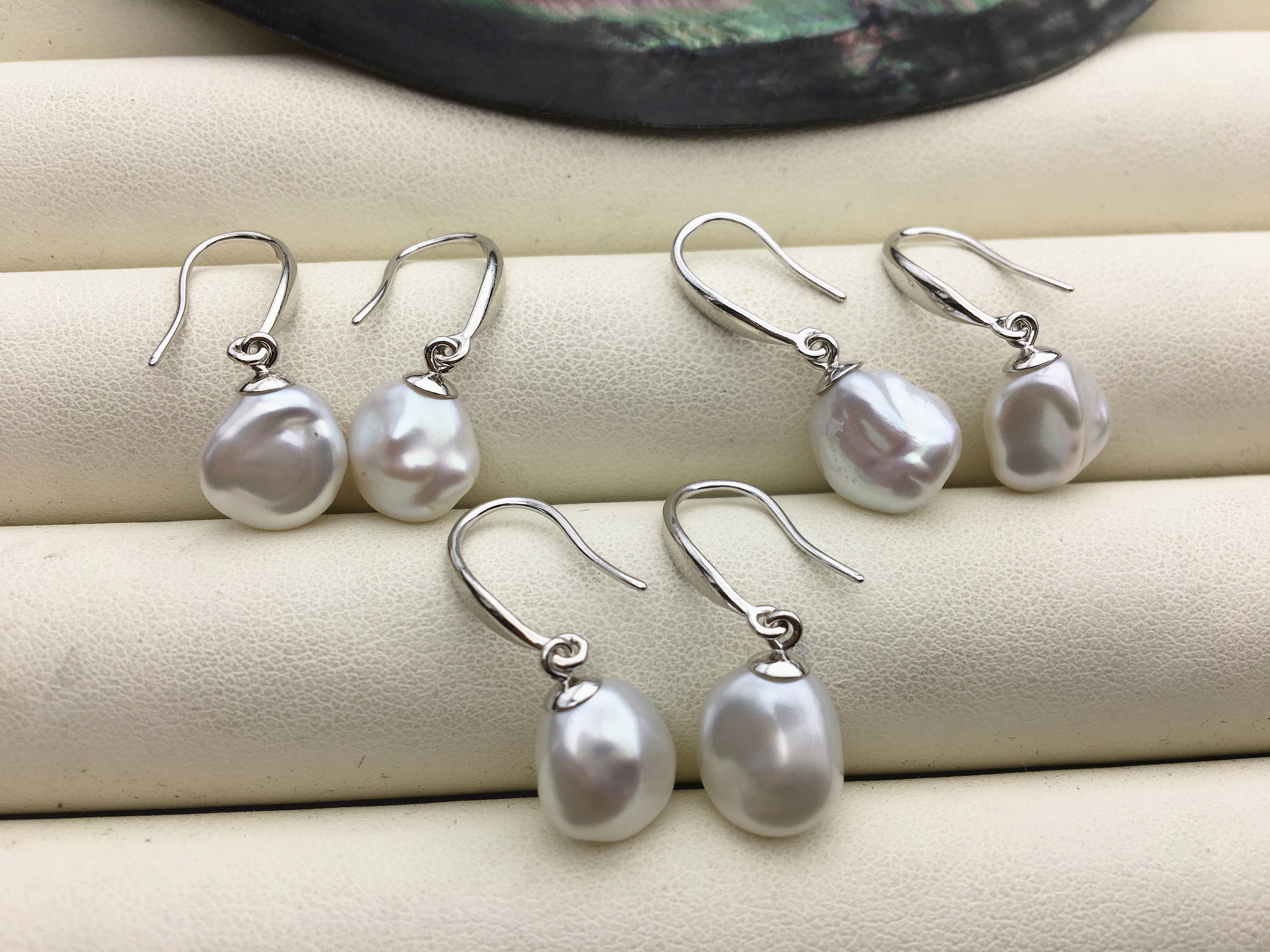 High Luster!aaa 10-11mm White Natural Keshi Freshwater Pearl