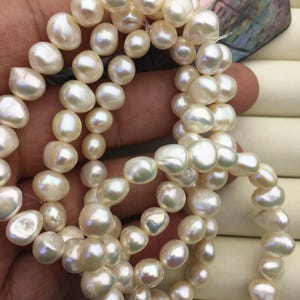Bracciale di perle d'acqua dolce flessibile con parte scintillante