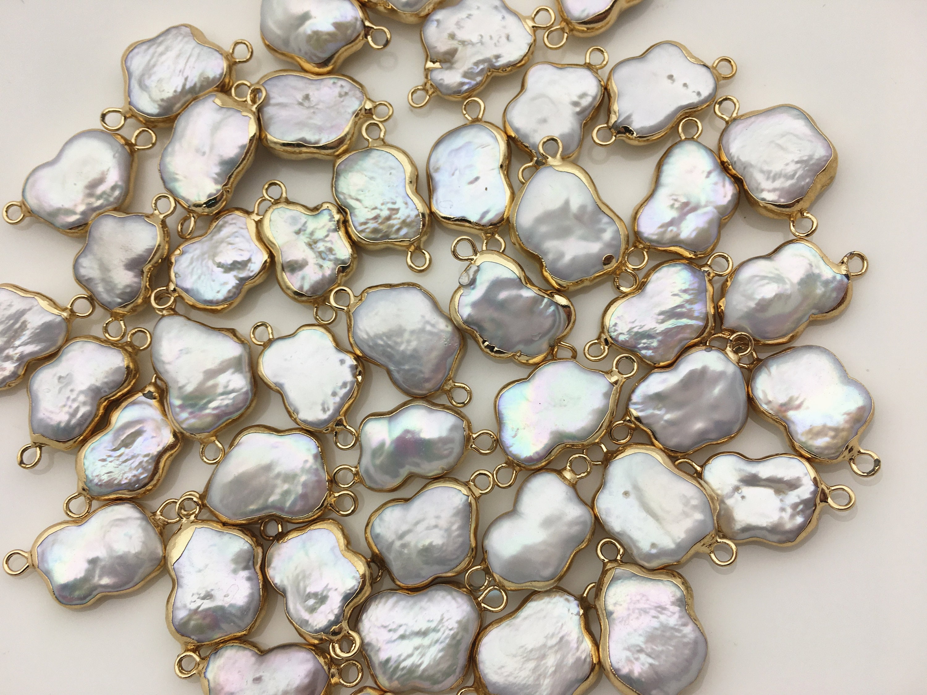 Edg beads and gems store