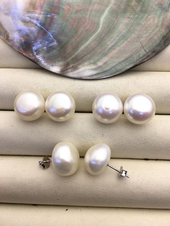 ピアス [PRIMAUTE] SHINE PEARL Earrings Rare!aa 13-14mm Very Big White Button Round Pearl Stud
