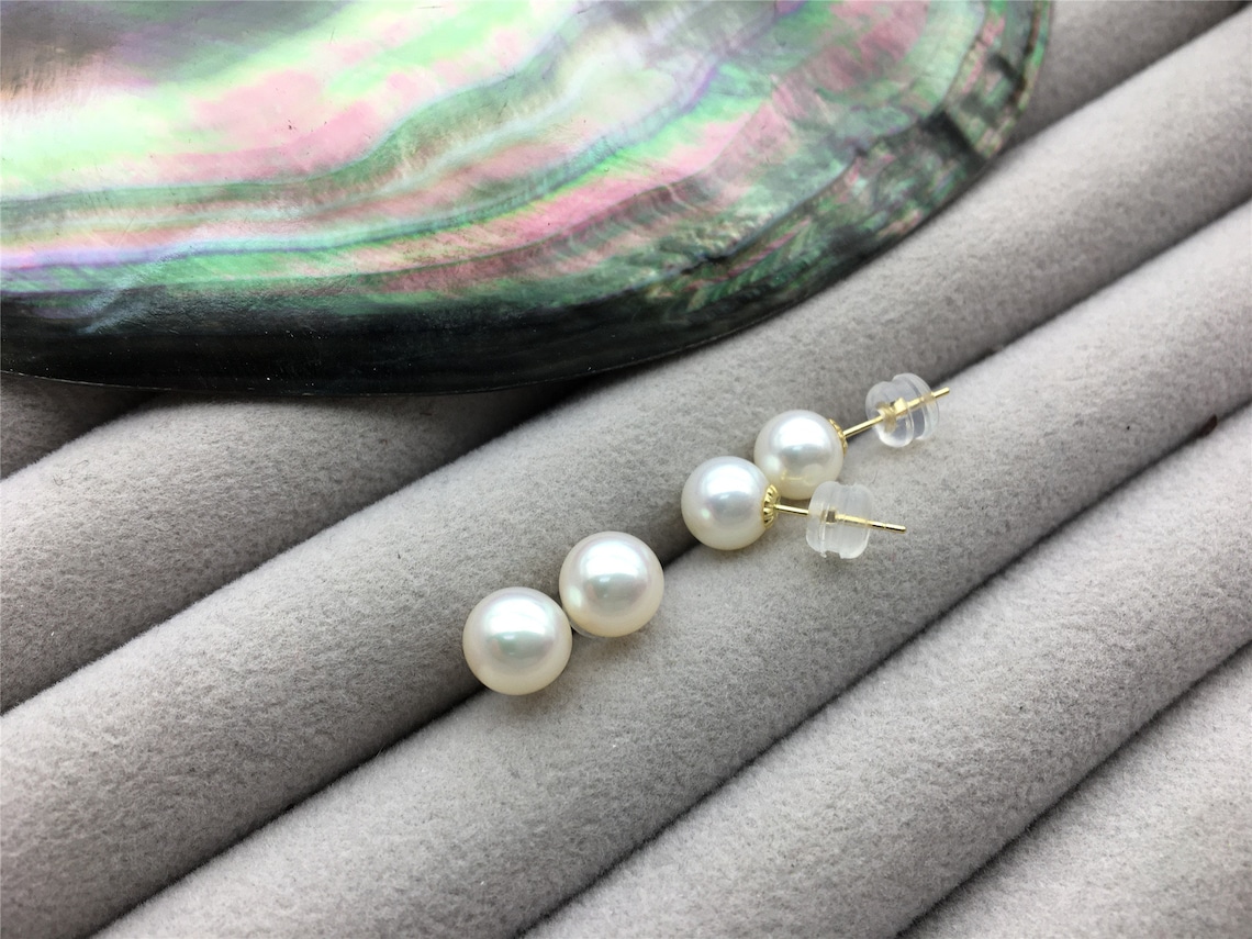 AAA 18k solid gold 6.5-7mm White Round pearl stud | Etsy