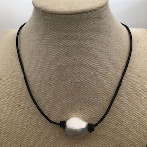 AAA White big Baroque Pearl necklace,Leather Pearl Choker,Pearl Leather Necklace,White Freshwater pearl,Black Leather Pearl necklace,Le1-081