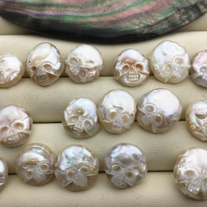 1 pc 15-17mm grande pièce blanche sculptée à la main crâne perles de perles d'eau douce pour collier pendentif, CAC-SKU-010