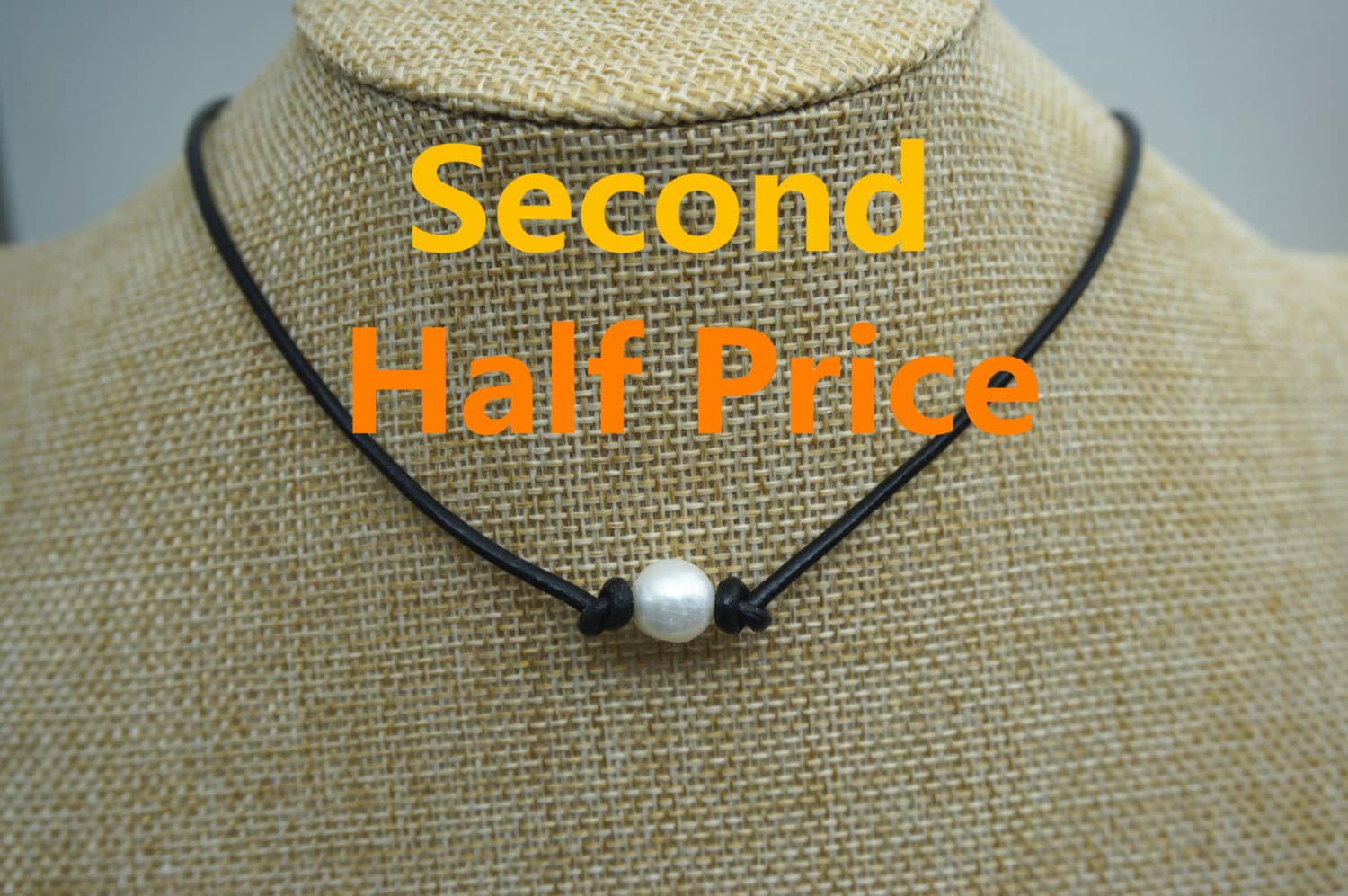 Leather Pearl Choker,High Luster pearl, Pearl Leather Necklace, White Freshwater pearl, Black Leather Pearl necklace,LIGHT BROWN,Le1-036