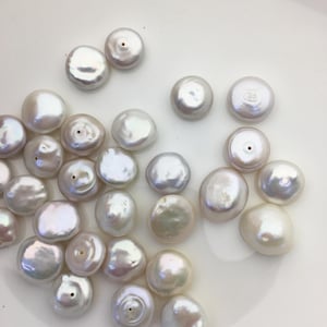 22pcs AA+/AA 13-15mm White Drop Coin freshwater pearls,diy bead, 0.9mm half hole , flat round pearl bead,COIN12-T16