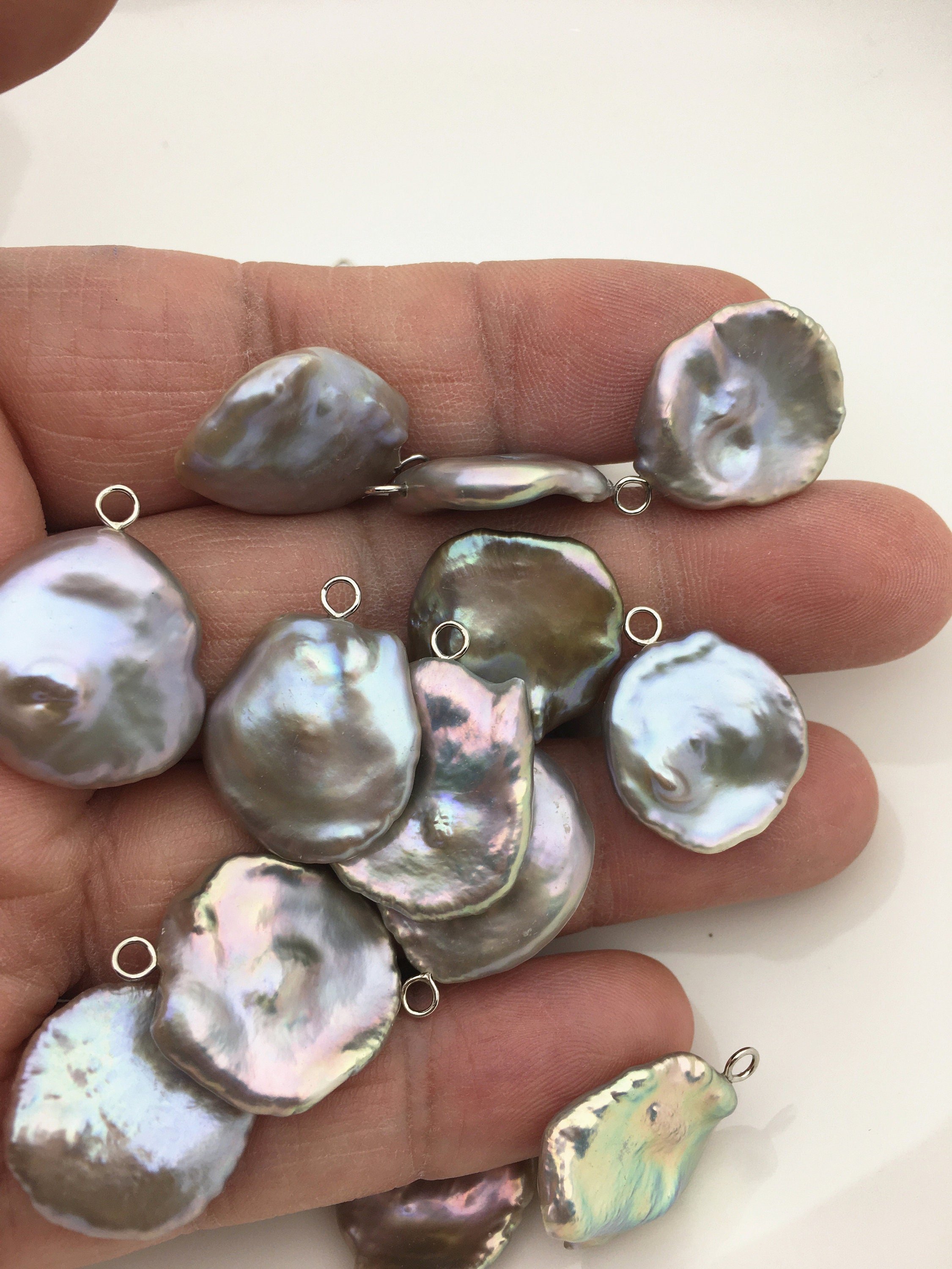 20 Mm Pearls - 27 For Sale on | 20mm pearl necklace, 20mm pearl