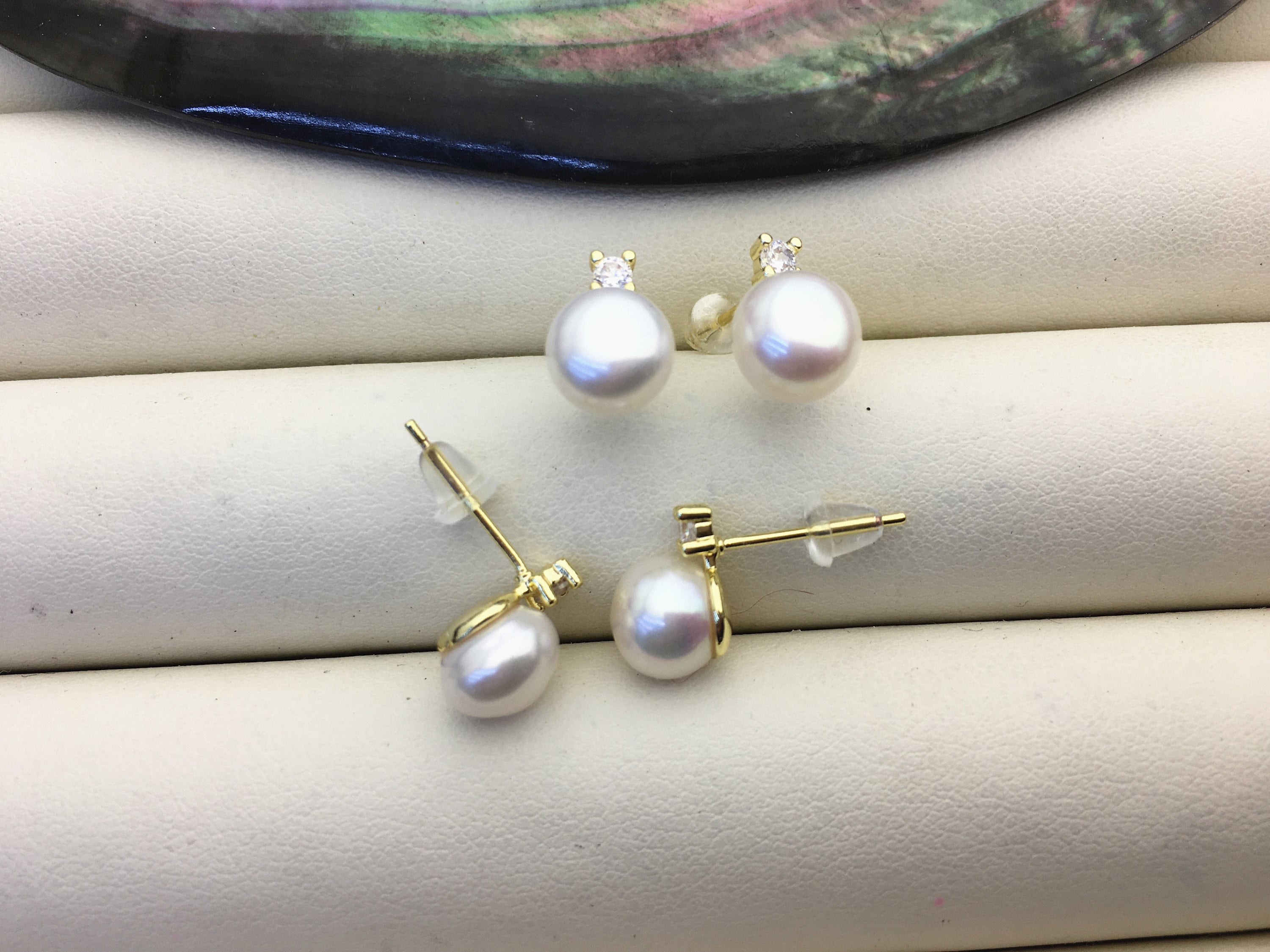 Orecchini Pendenti In Oro Giallo 18 Kt Con Perle Coltivate