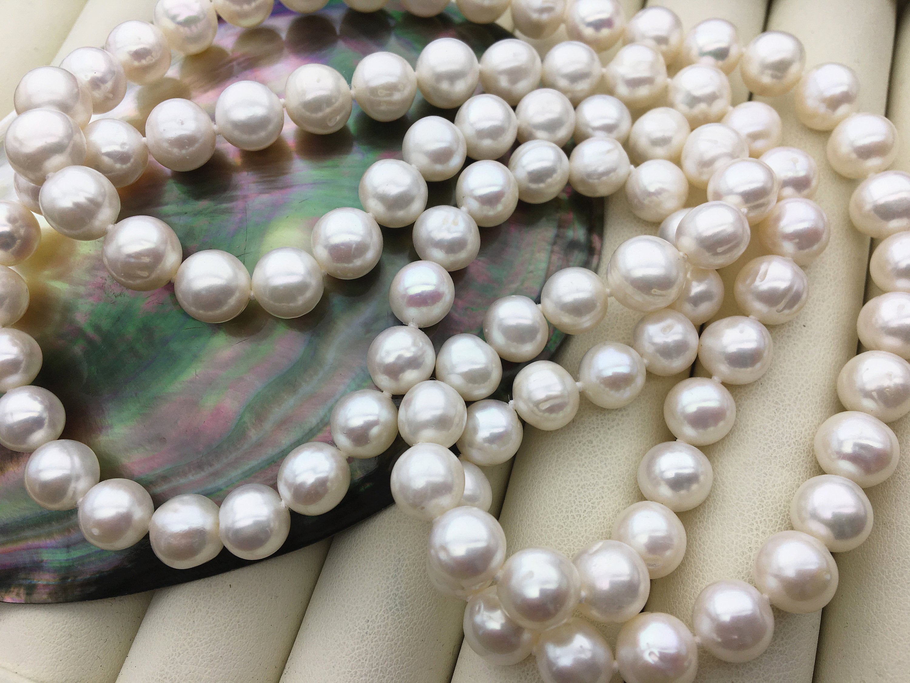9-10MM Nearly Circle Natural Freshwater Pearl NeckLace 18” 9-10MM Nearly Circle Natural Freshwater Pearl NeckLace 18”