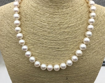 Details about Beautiful Cultured Freshwater 10mm Pearl Pendant Details about Beautiful Cultured Freshwater 10mm Pearl Pendant