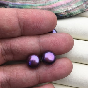 1 paire de clous d'oreilles ronds en perles violettes AAA 10-10,5 mm, SE1-T12