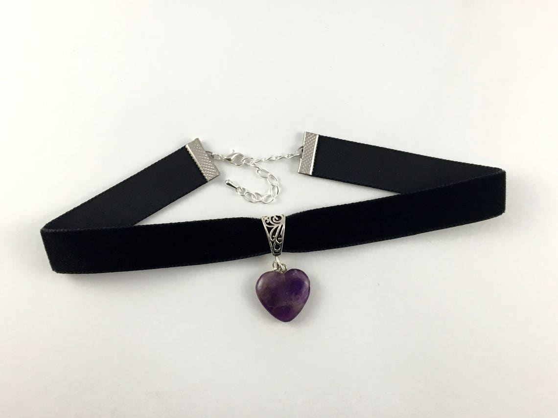 Large Retrolite Heart Velvet Choker main image 1