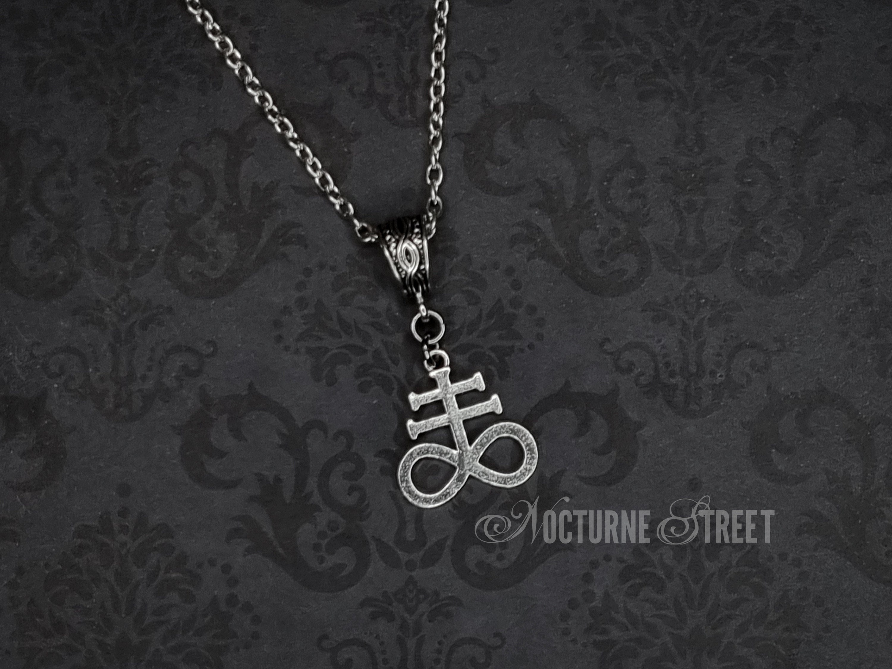 Frodete Upside Down Cross Necklace Victorian Ornate Cross Necklace Gothic  Satanic Jewelry Wealth Money Lucky Charm Safety Talisman Chain Necklace