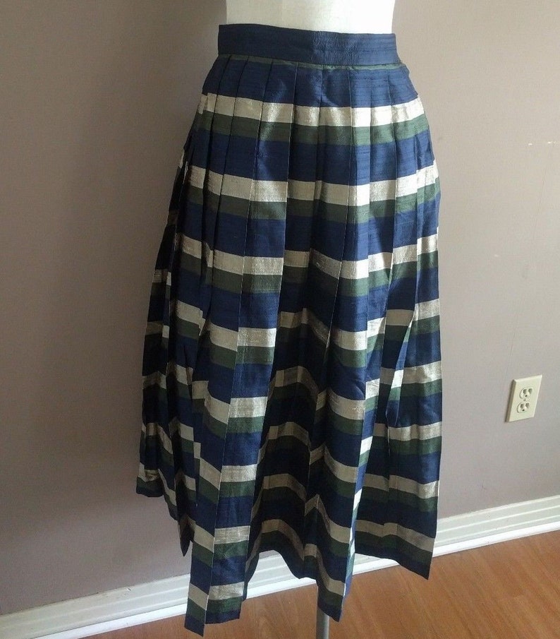 Vintage 1970s German Kobler Dirndl Women/'s Size 36 100/% Silk Pleated Metallic Midi Skirt Striped Green Blue A-Line