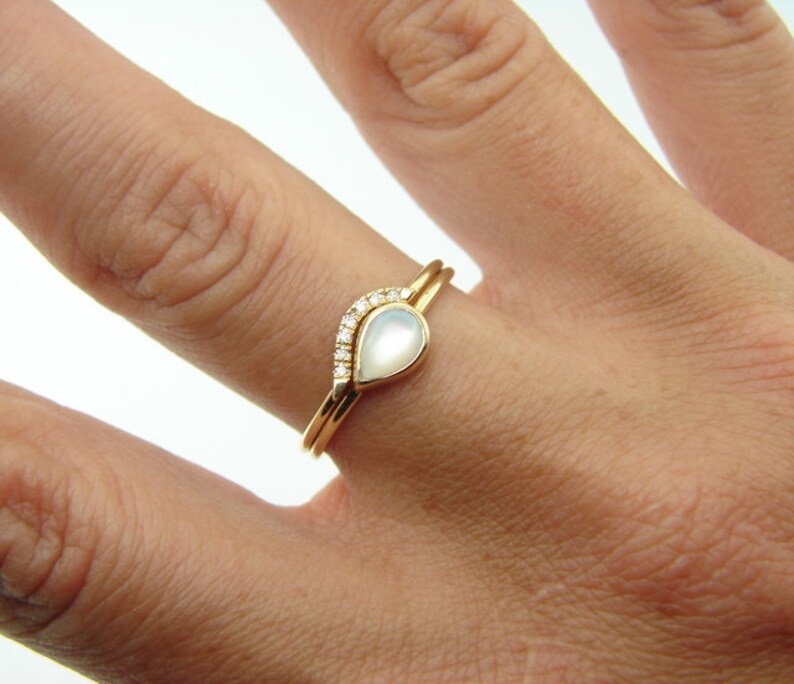 Wedding Set Pear Mother of Pearl Ring & Pave Diamonds Ring Etsy