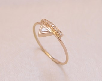 Unique Diamond Engagement Ring, 14kt Gold Diamond Ring