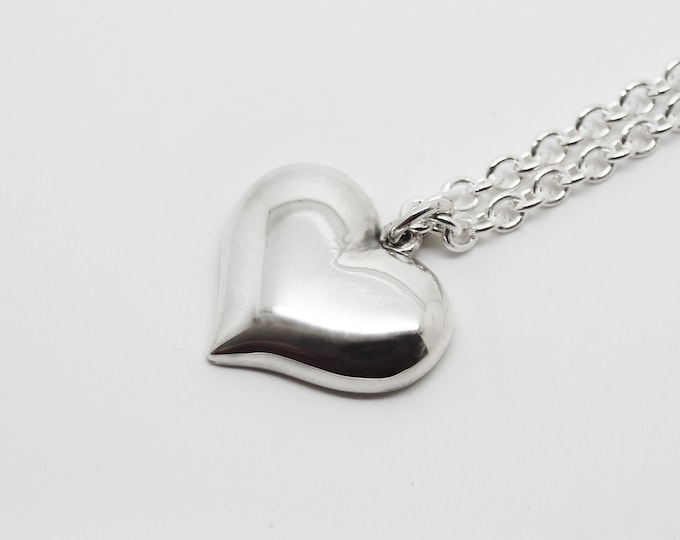 Silver Heart Necklace, Heart Pendant Silver, Gift for her, Valentine’s Day Gift, Silver Heart Pendant, Silver Heart Gift, Heart Necklace
